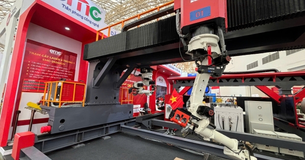 z69566781482417b8d9d05844f3999ad8e63bad407b892 13191122 – Bonfiglioli Vietnam